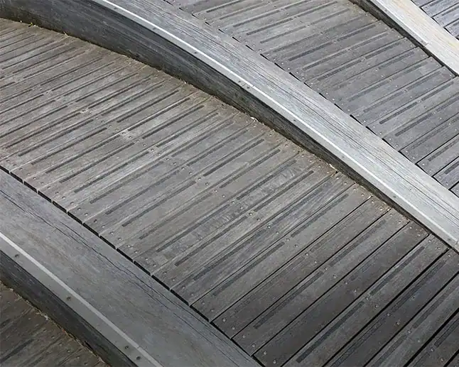 web_home_646x517_standup_rest_RGB